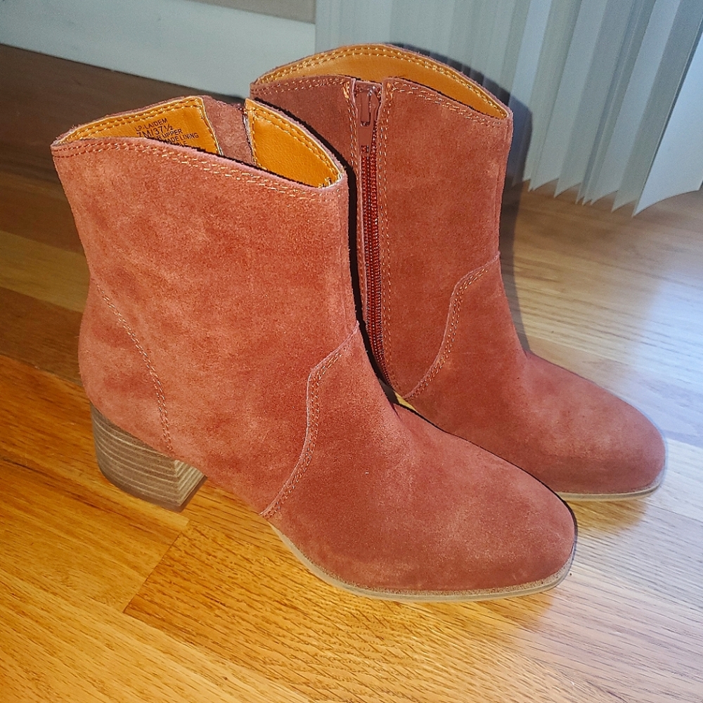 Lucky brand Laidem Bootie cognac suede